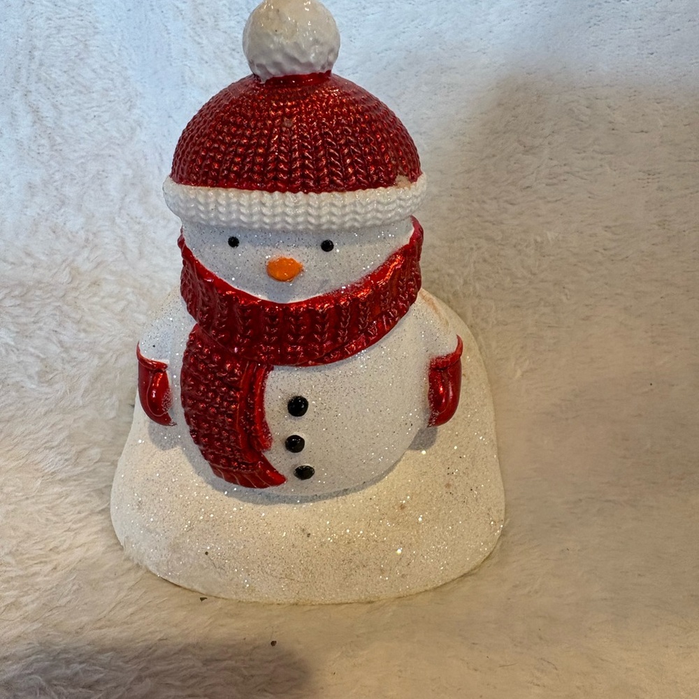 Bath & Body Works Red and White Snowman Figurine foam soap holder.